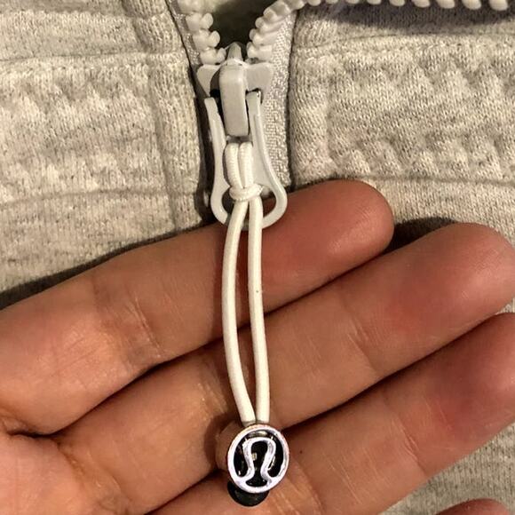 Lululemon Calm and Cozy Jacket 6 Heathered Core Ultra Light Grey Nimbus - Picture 6 of 9